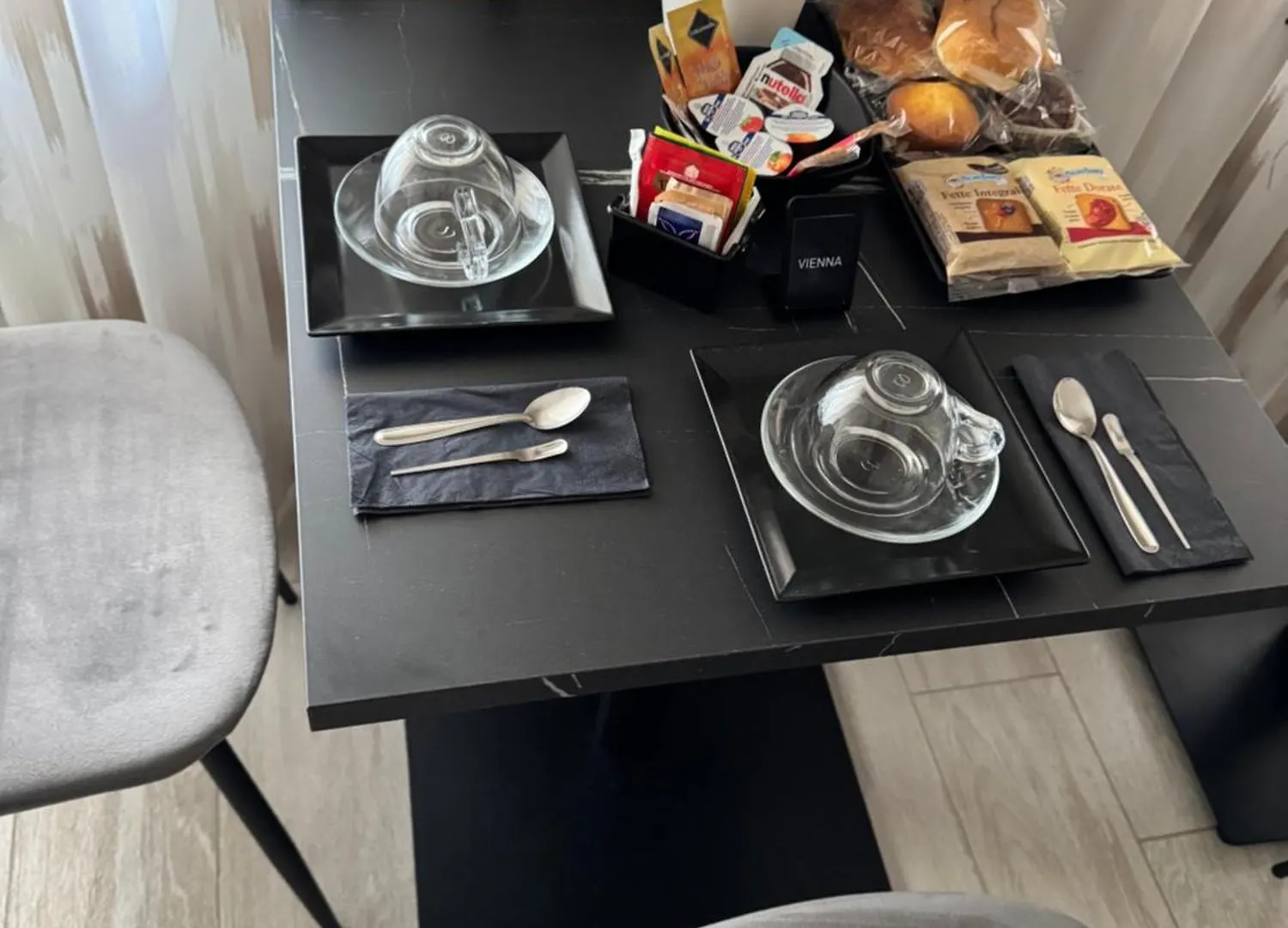 Ro&Ro Napoli Luxury Rooms 0*,  Italia