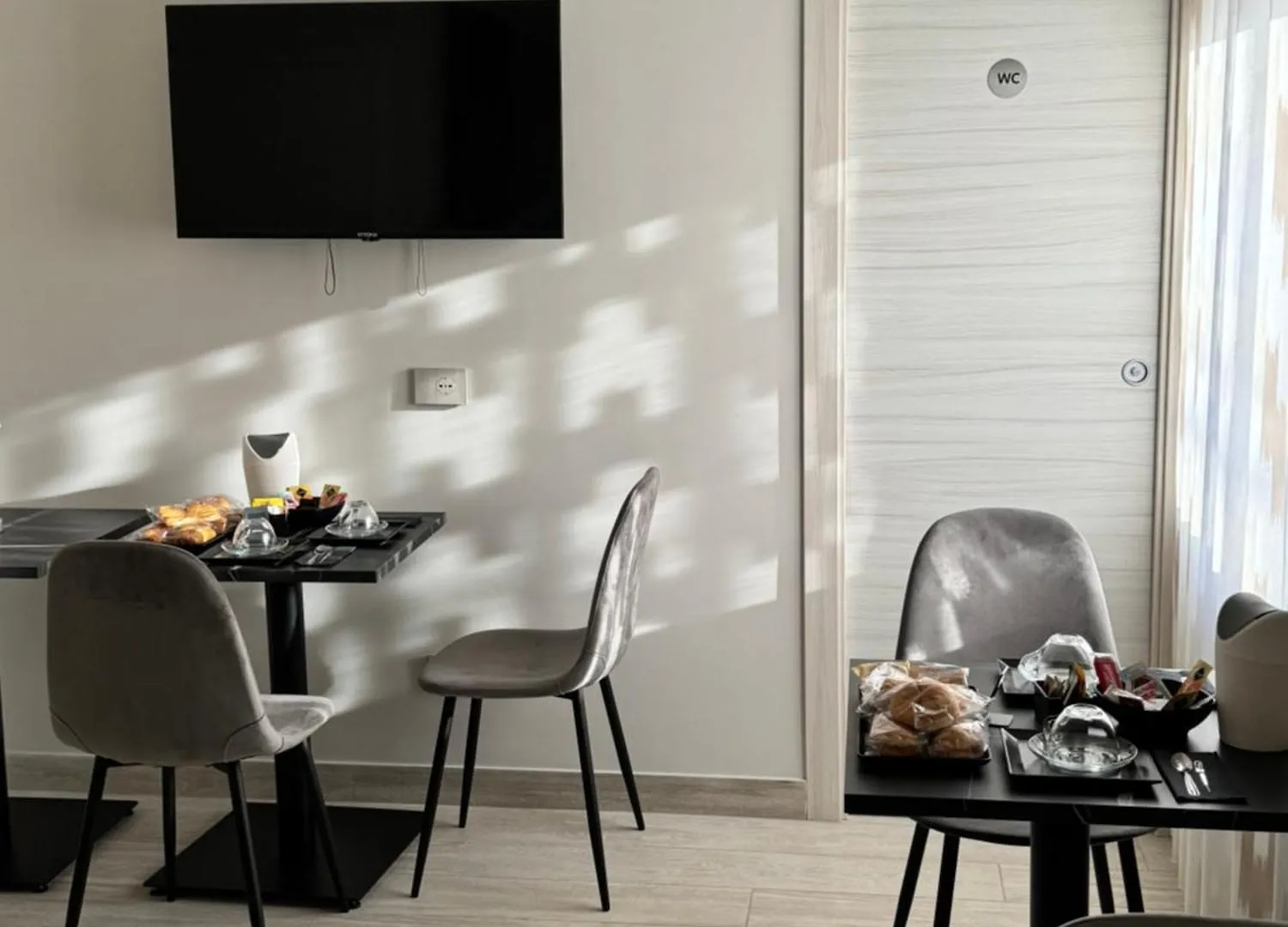 Bed & Breakfast Ro&Ro Napoli Luxury Rooms Italien