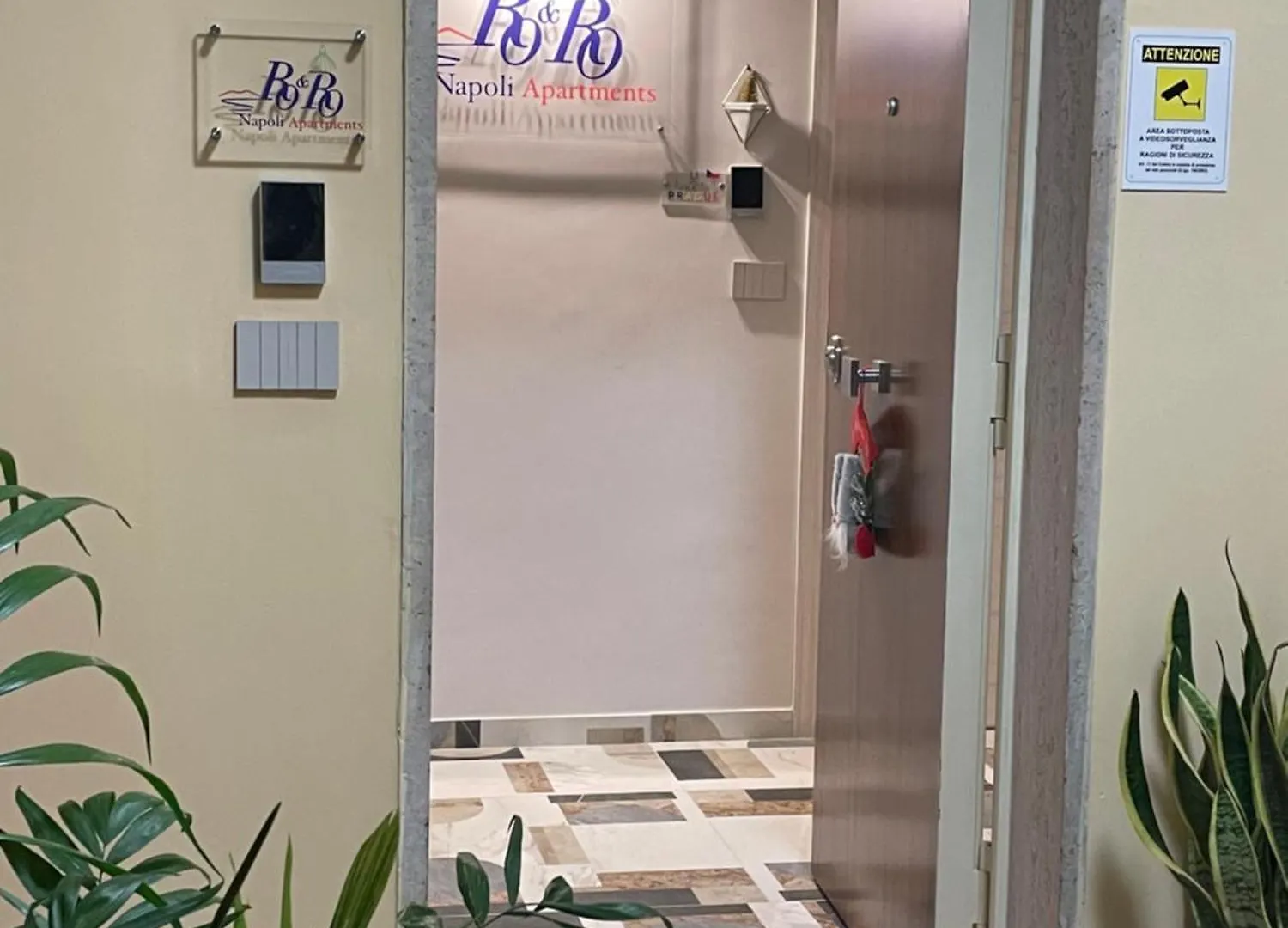 Ro&Ro Napoli Luxury Rooms 0*,  Italia